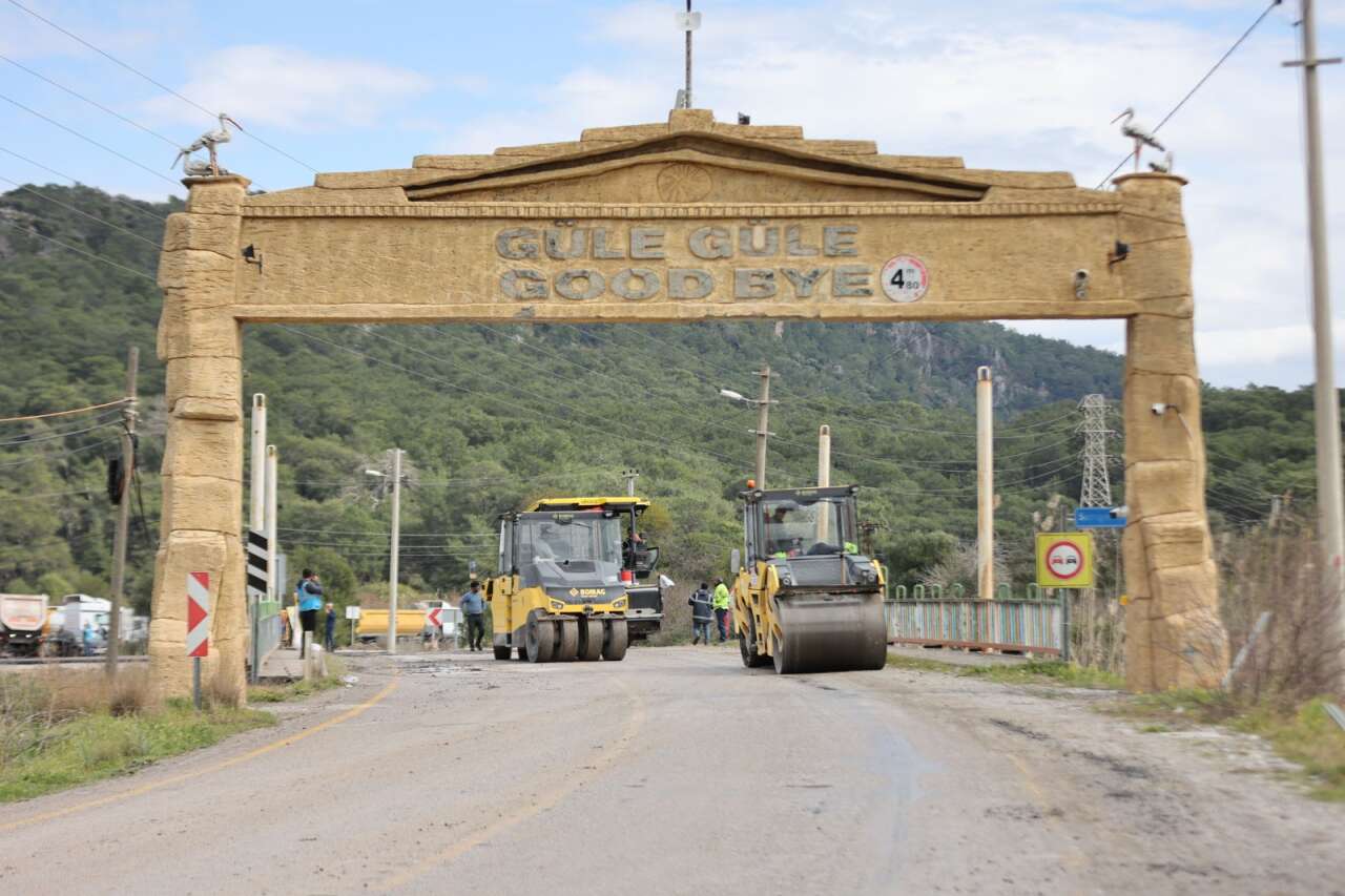 Muğla’da 211 Personel ve 226 Araçla Yol Mesaisi Sürüyor 2